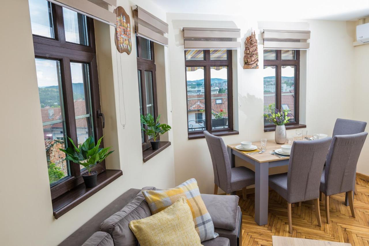 Apartment Zdravets, In The Heart Of The Old City Veliko Tarnovo Ngoại thất bức ảnh